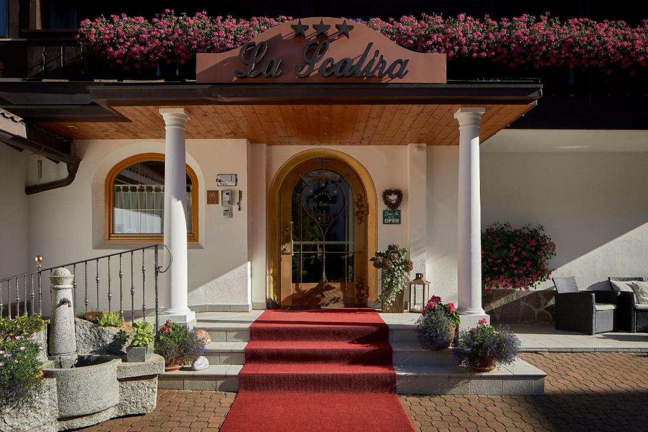 Mountain B&B - La Scalira Corvara Exteriör bild